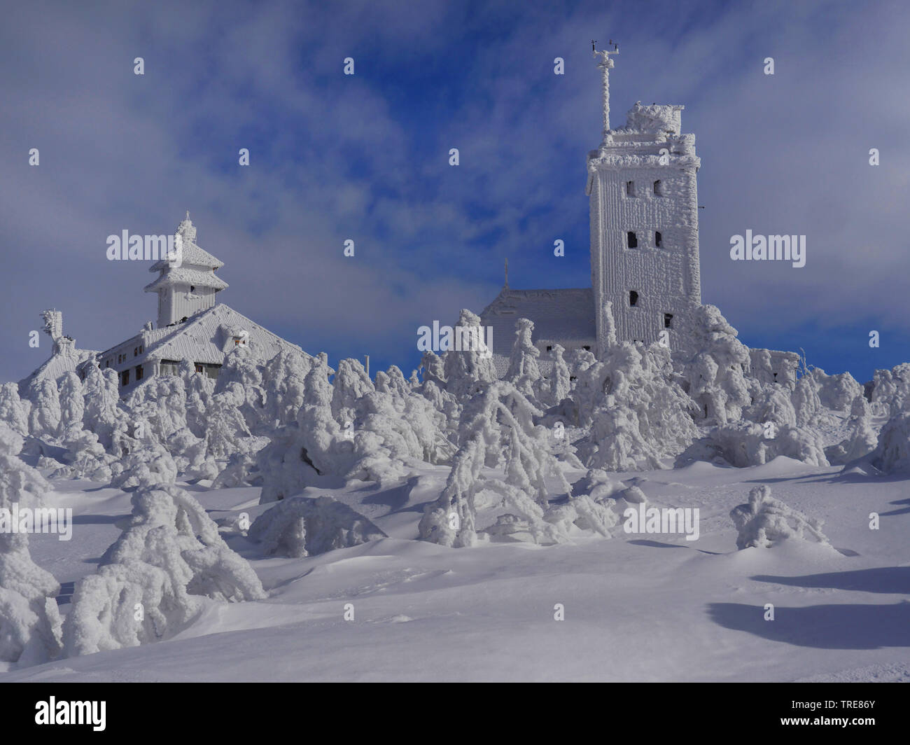 snow-covered weather station on Fichtelberg, Germany, Saxony, Erz Mountains, Fichtelberg Stock Photo