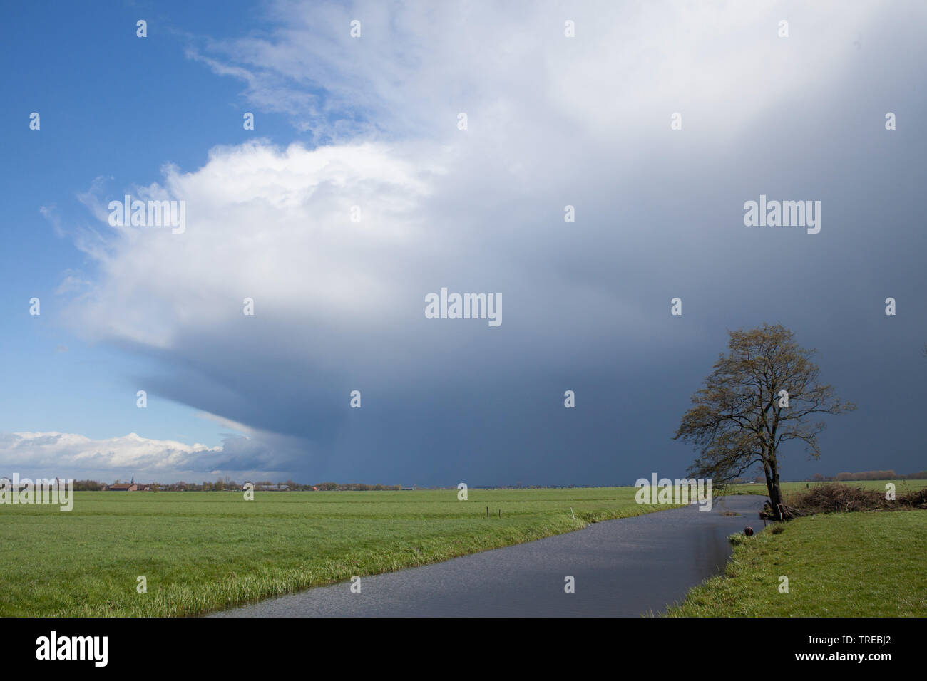 Thundery meadows hi-res stock photography and images - Alamy