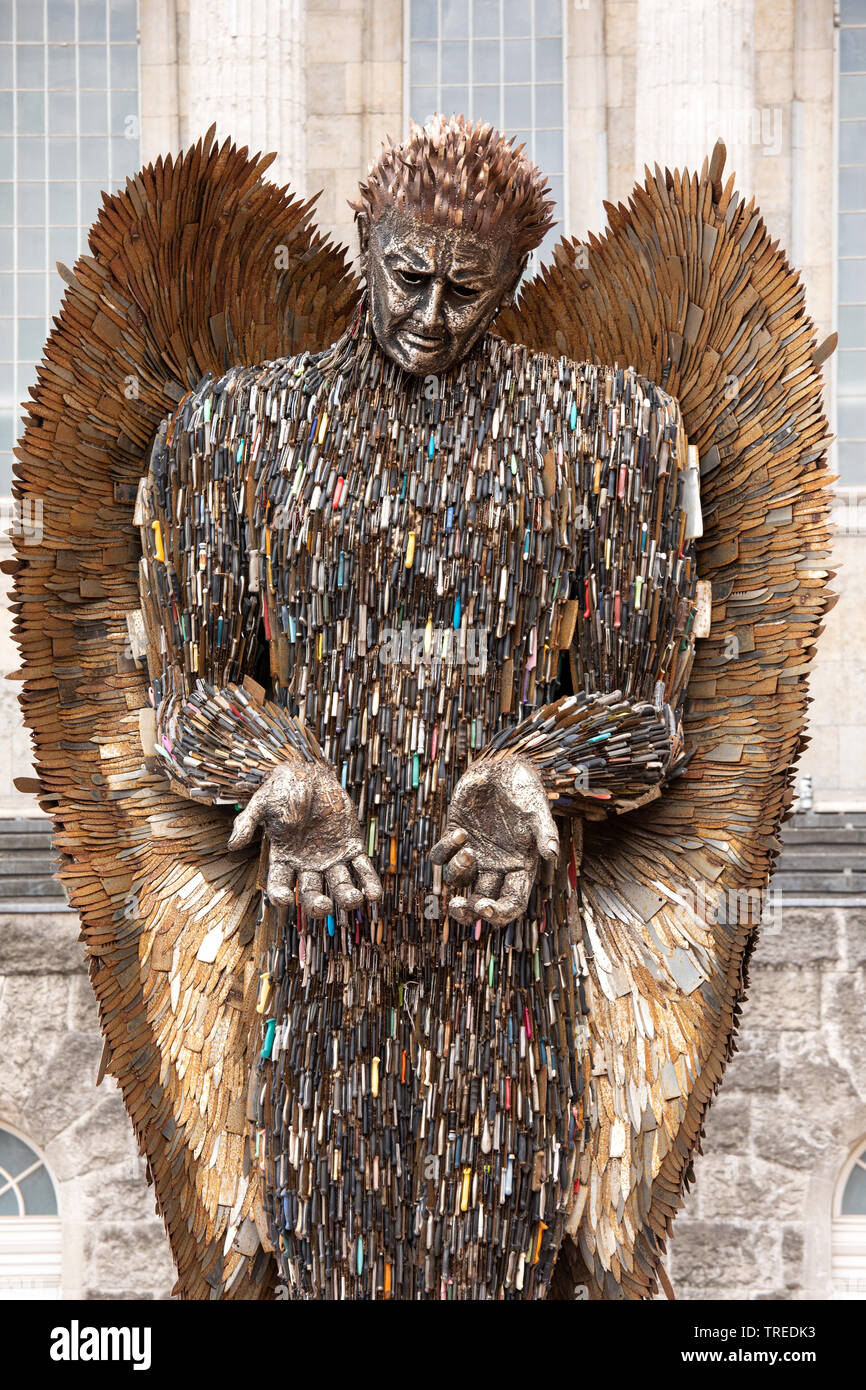 The knife angel sculpture in Victoria Square, Birmingham, UK Stock Photo
