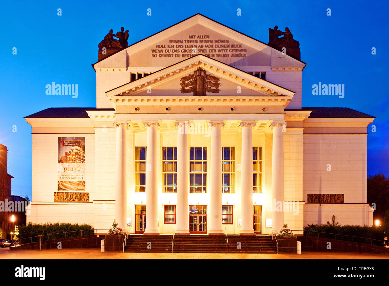 Duisburg Theatre in the evening, Germany, North Rhine-Westphalia, Ruhr Area, Duisburg Stock Photo