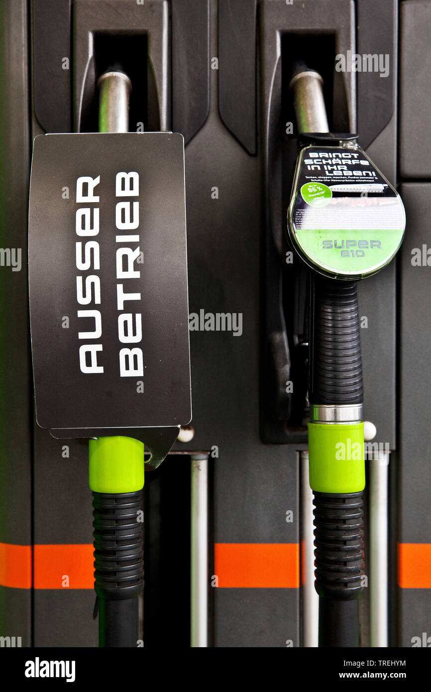 closed fuel pump, fuel shortage in summer 2018, Germany, North Rhine-Westphalia Stock Photo