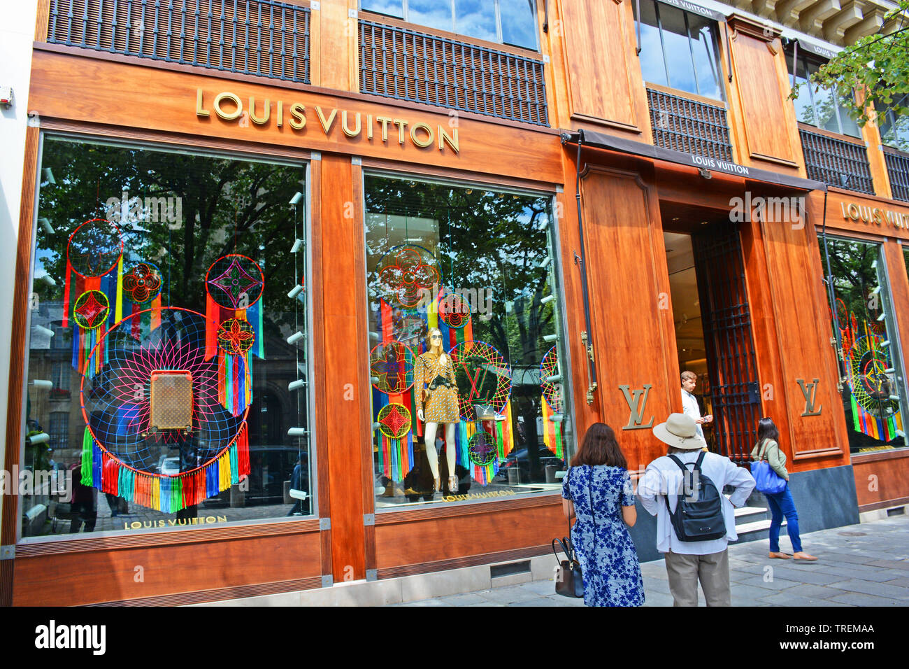 Louis Vuitton boutique, Saint-Germain-des-Prés, Latin quarter, Paris, Ile-de-France, France Stock Photo