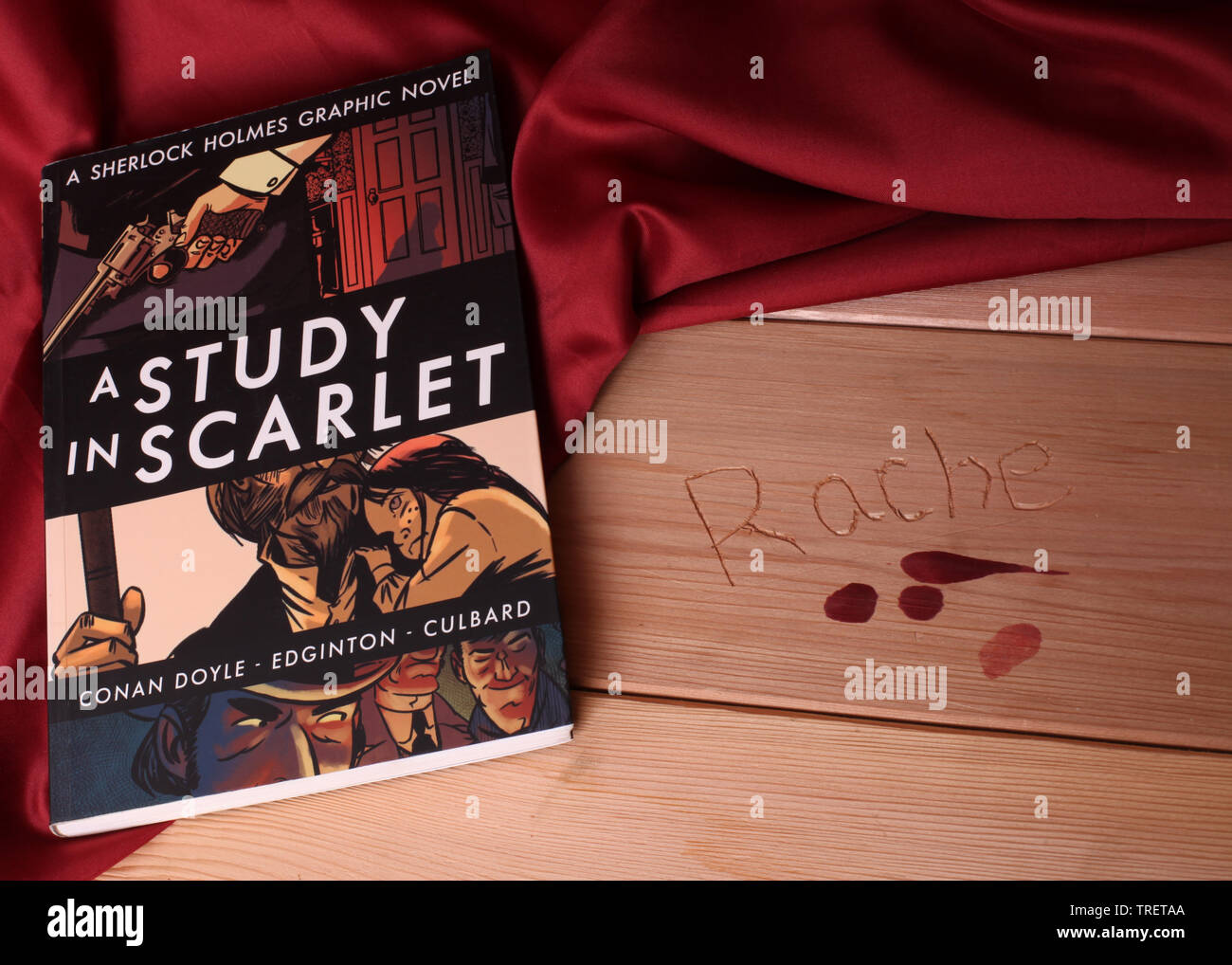 A Study In Scarlet High Resolution Stock Photography And Images Alamy