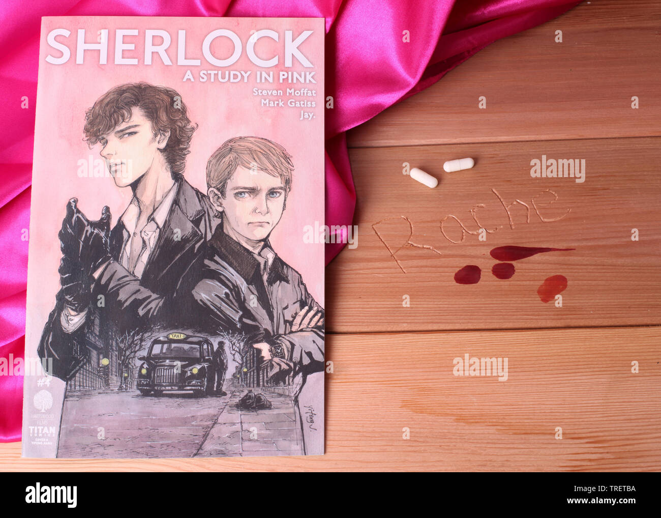 A study in Pink #4 cover art by Yefeng Jiang - Sherlock Holmes graphic novel based on the TV Series Sherlock by Steven Moffat and Mark Gatiss, Manga a Stock Photo