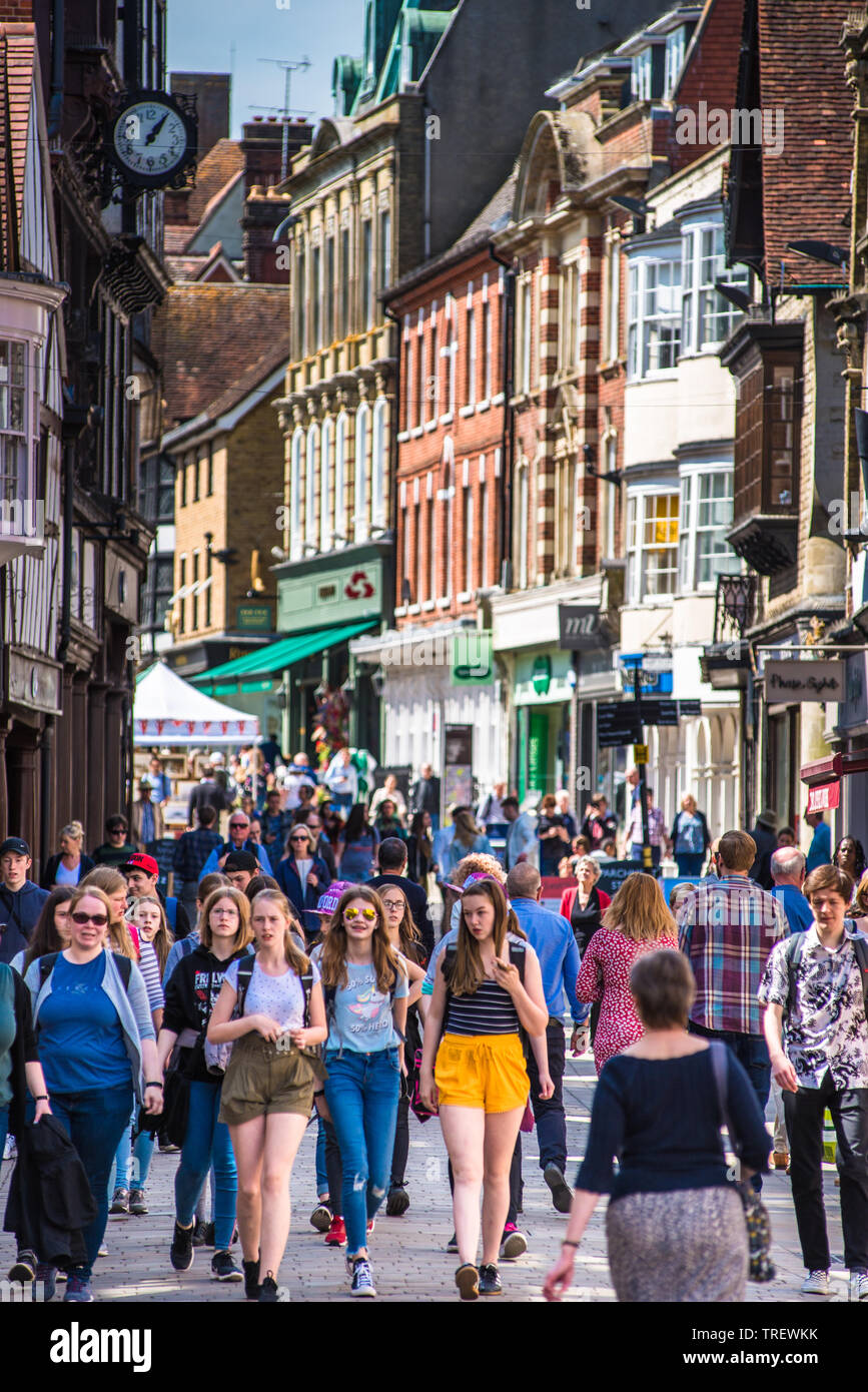 Pedestrianised high street centre winchester hi-res stock photography ...