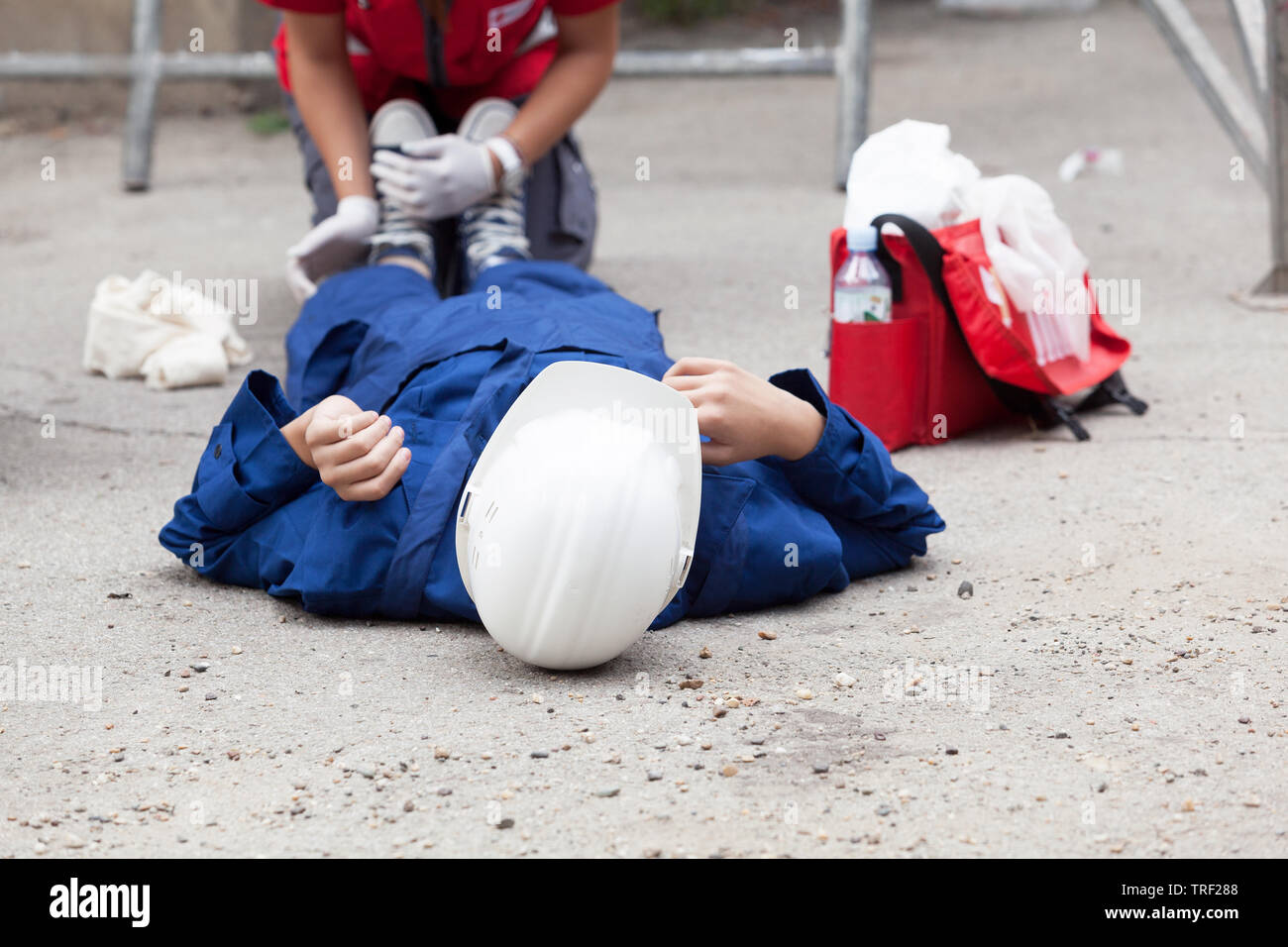 Workplace safety and first aid hires stock photography and images Alamy