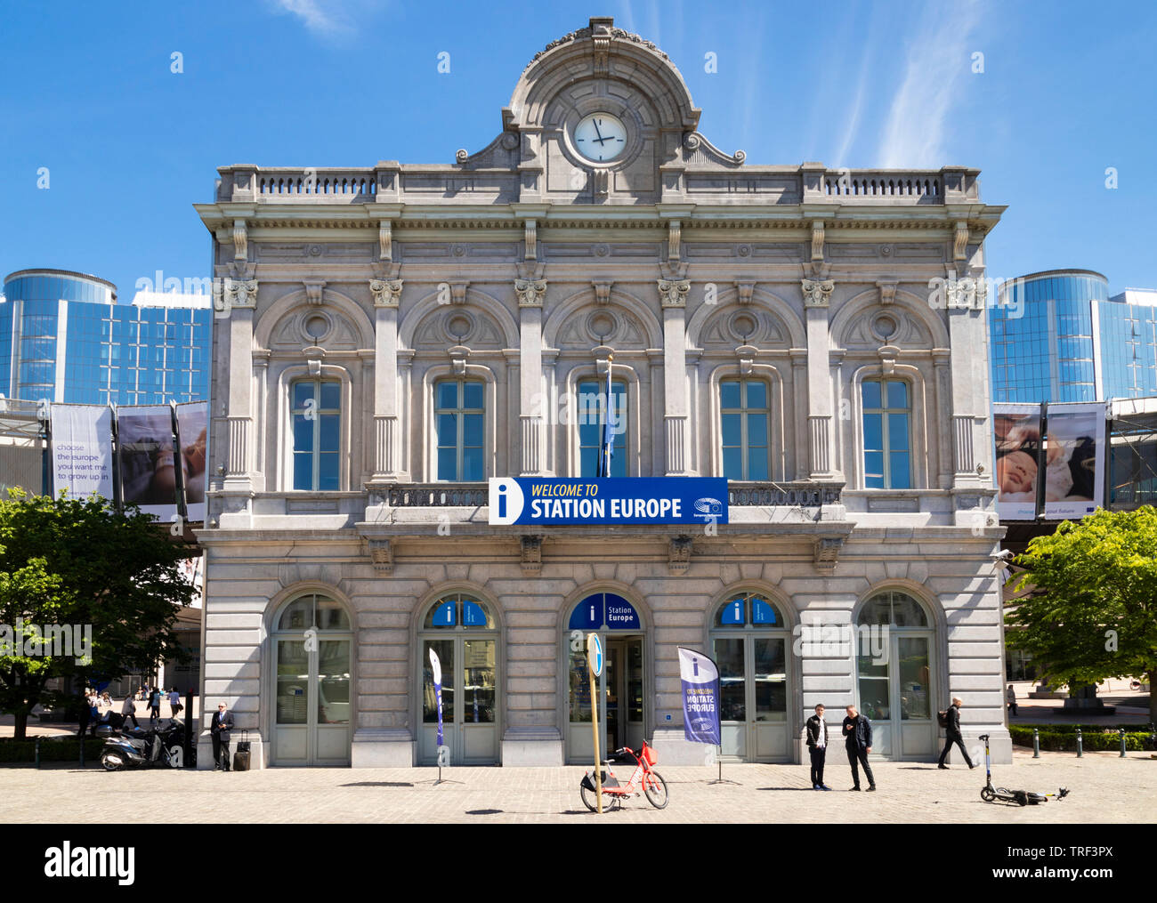 Station europe the information centre infopoint for the European parliament buildings Place du Luxembourg Espace Léopold Brussels Belgium Eu Europe Stock Photo