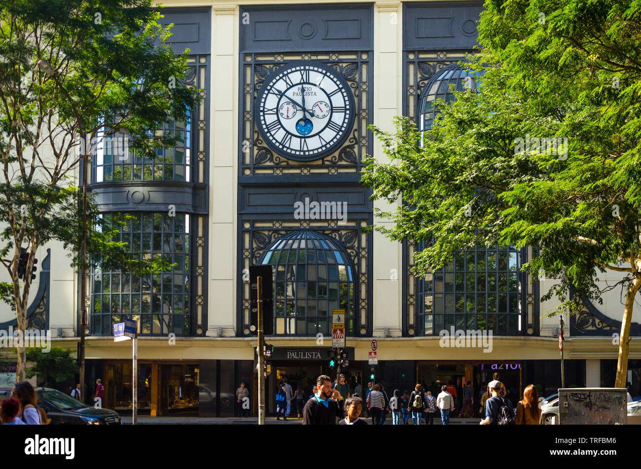 SAO PAULO , BRAZIL 14 JULY 2018 ; Paulista Shopping Patio entrence