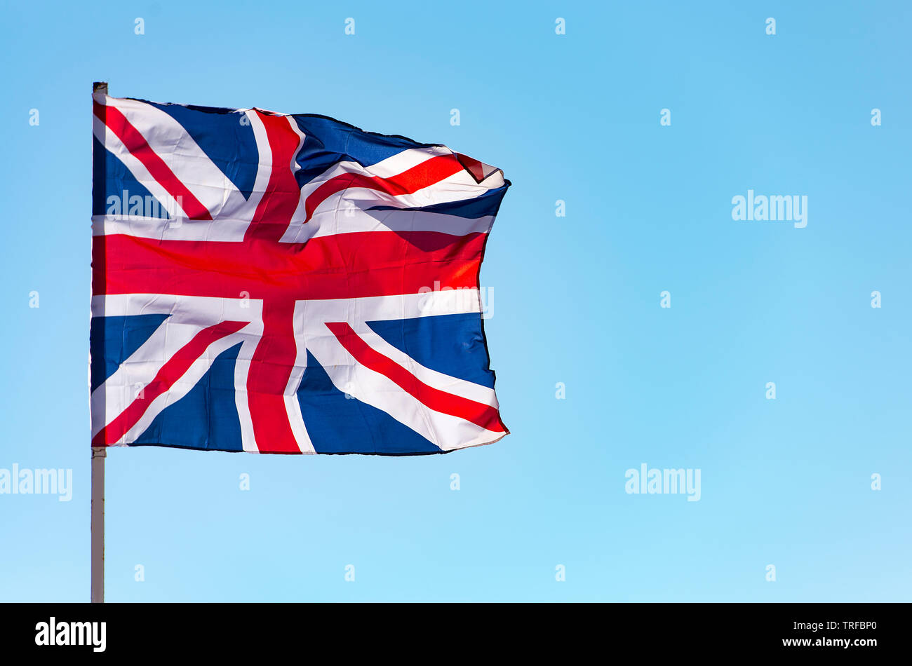 London, United Kingdom - October 11, 2018: Close-up shot of the Que bandeira  é esta - Quiz das bandeiras do Brasil (Name that Flag Free) mobile app fr  Stock Photo - Alamy