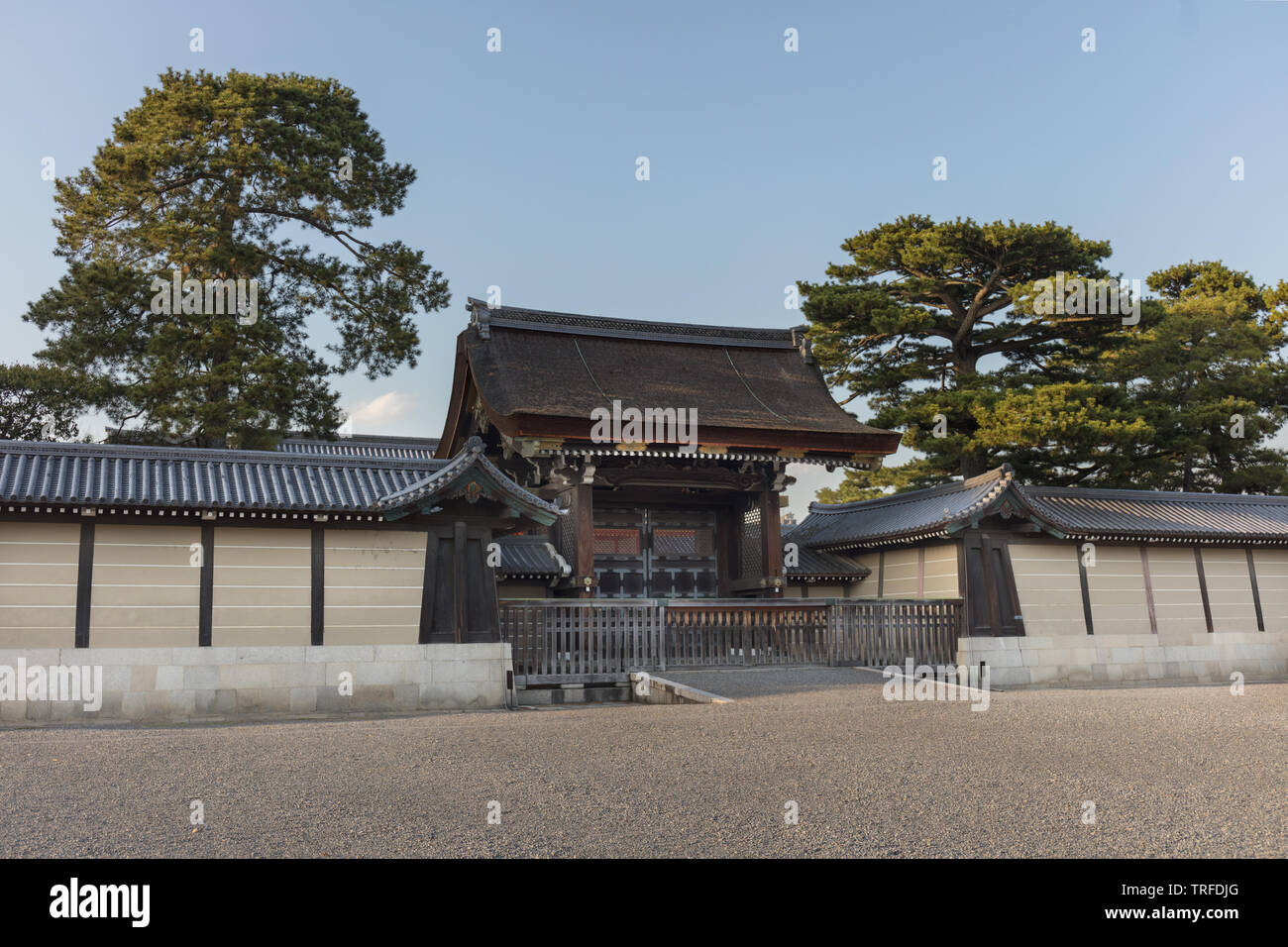 The wooden Gates in front of the Imperial Palace in Kyoto, Japan Stock Photo