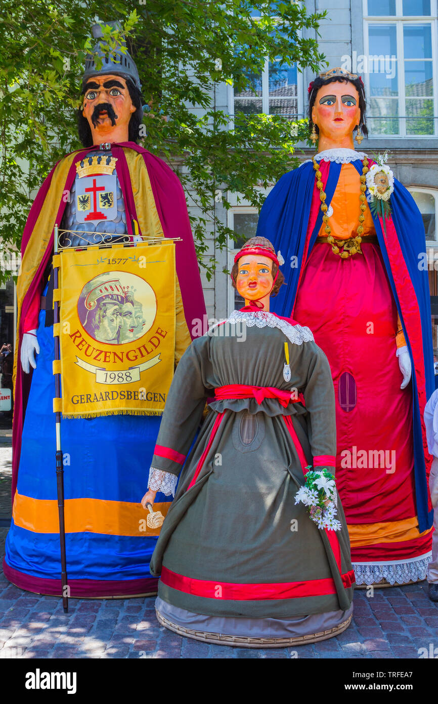 the giant Goliath, giant Gerarda Ghislaine Agnes Frieda and the giant child  Baba from Belgium taking part in the international giant parade in downtow  Stock Photo - Alamy
