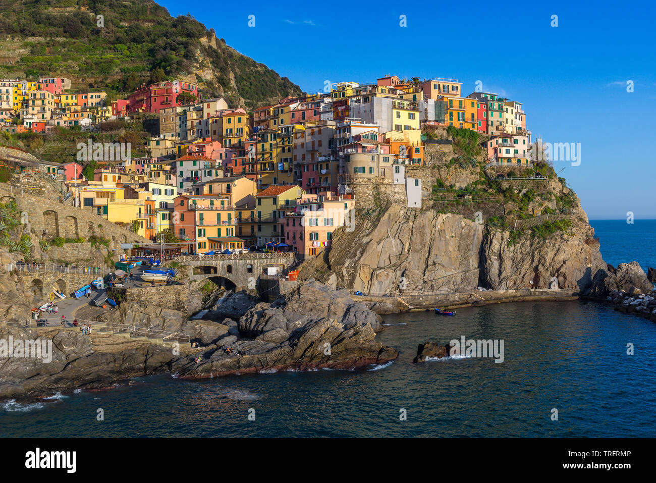 Manarola village, Cinque Terre, Italy Stock Photo - Alamy