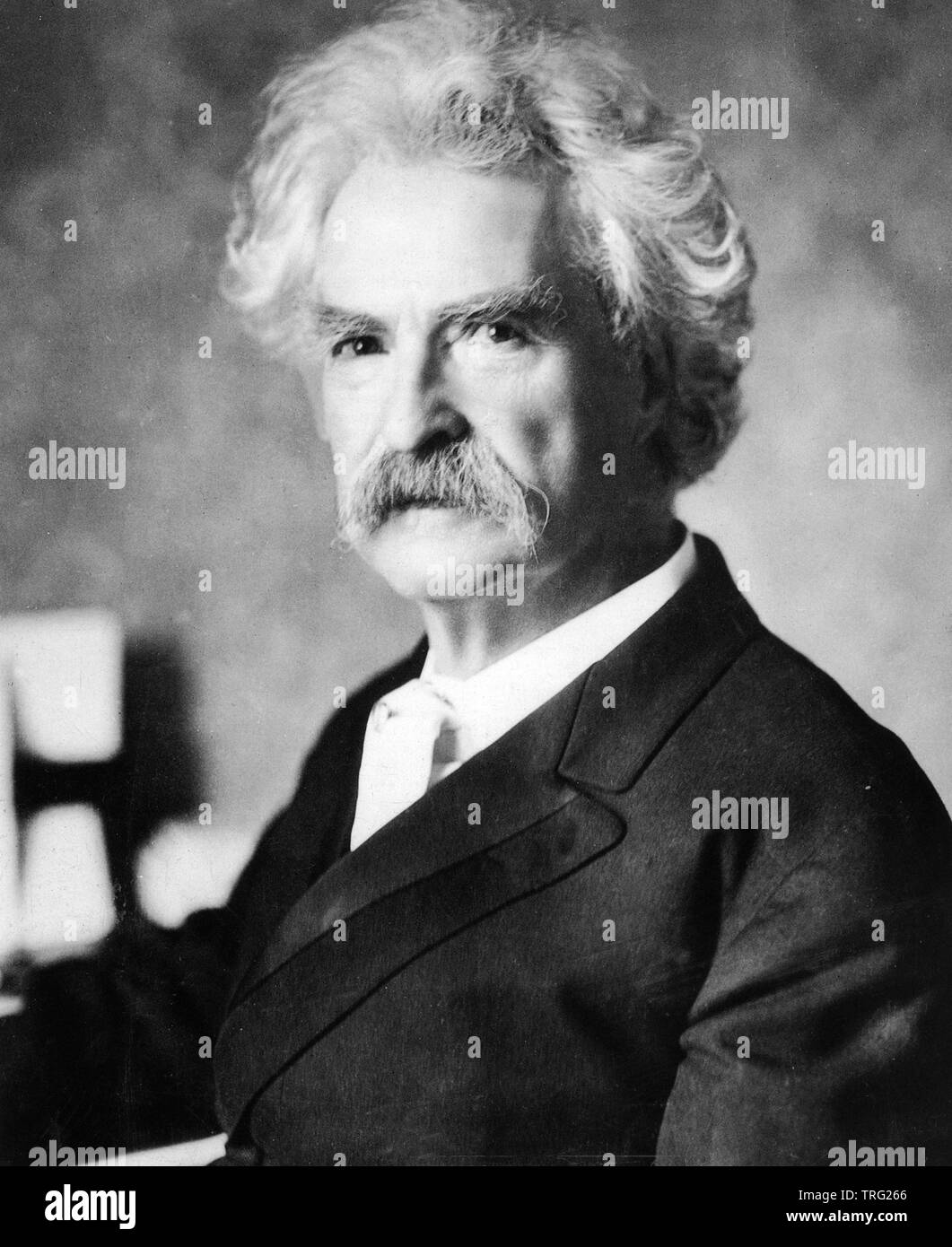 MARK TWAIN (1835-1910) American author, novelist and poet about 1907 Stock Photo