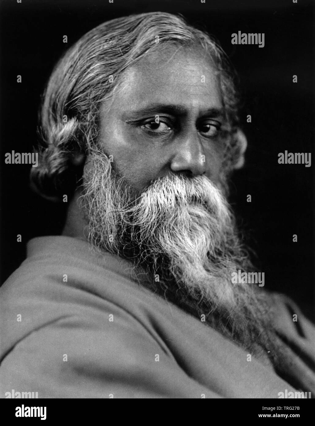 RABINDRANATH TAGORE (1861-1941) Bengali poet,musician and artist about 1920  Stock Photo - Alamy