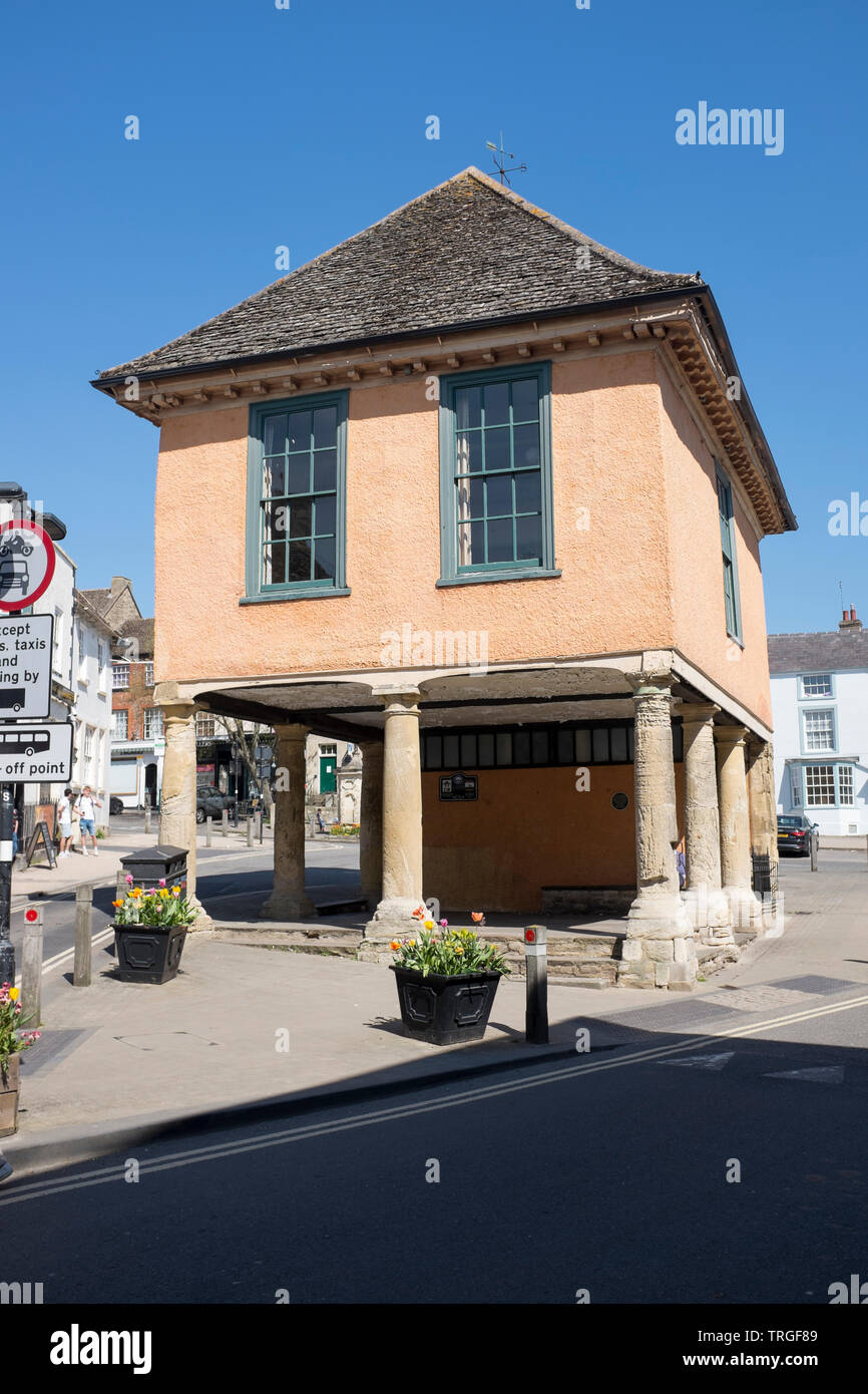 The Old Town Hall Farringdon Oxfordshire Stock Photo - Alamy