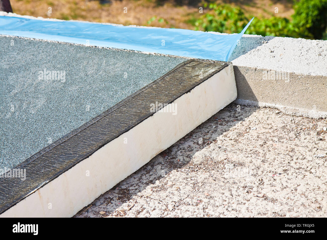 Roof Thermal Insulation With Polystyrene Panels Covered With