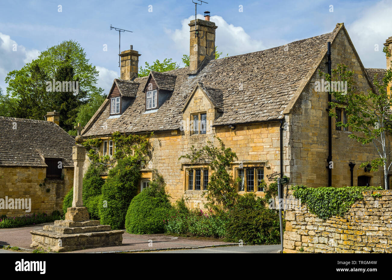 Cotswold Stone house in Stanton near Broadway in the Cotswolds. on the Glocestershire Worcestershire Border. Stock Photo
