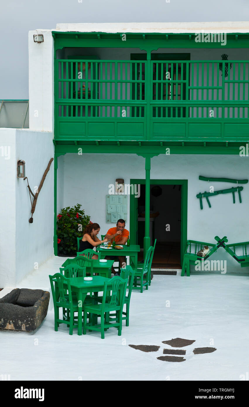 Restaurante tradicional. Pueblo Mastache. Isla Lanzarote. Provincia Las Palmas. Islas Canarias. España Stock Photo