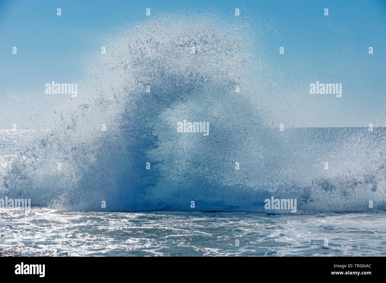 Wave action hi-res stock photography and images - Alamy