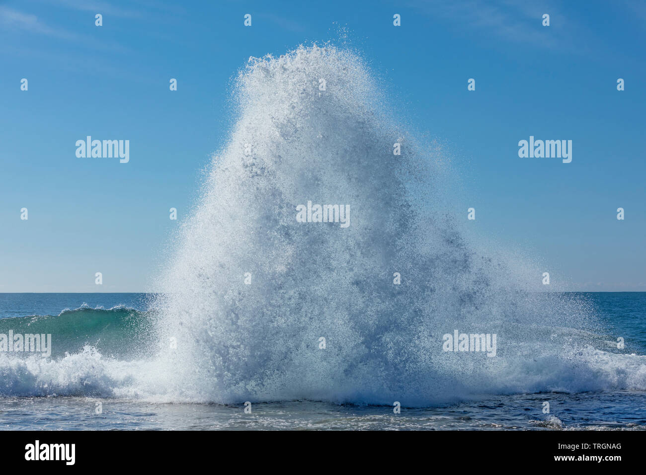 Australia, NSW, Yamba, a large wave action forming Stock Photo Alamy