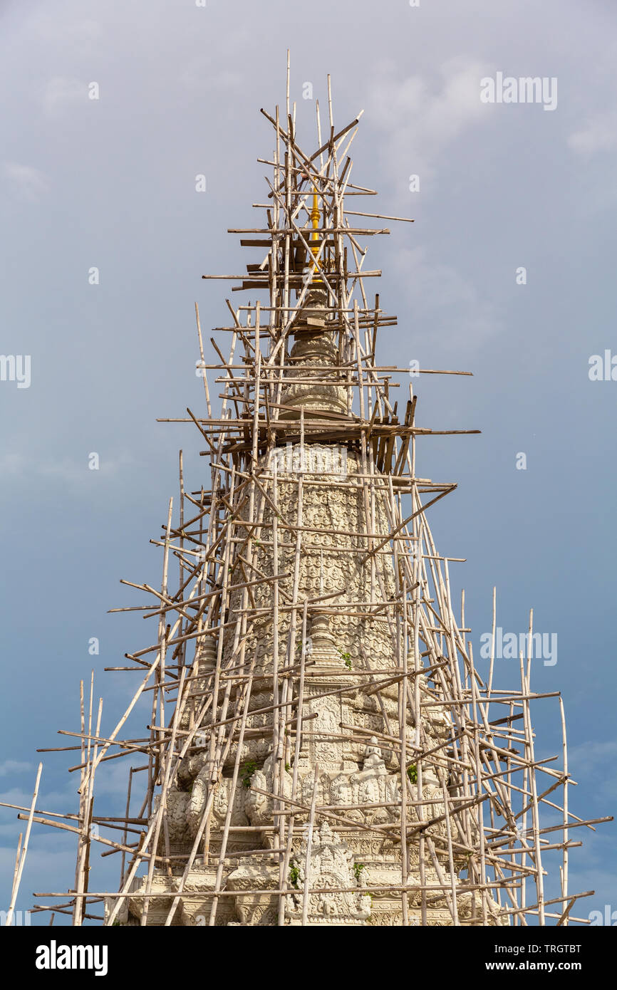Construction of Stupa of King Ang Duong, Royal Palace, Phnom Penh, Cambodia, Indochina, Southeast Asia, Asia Stock Photo