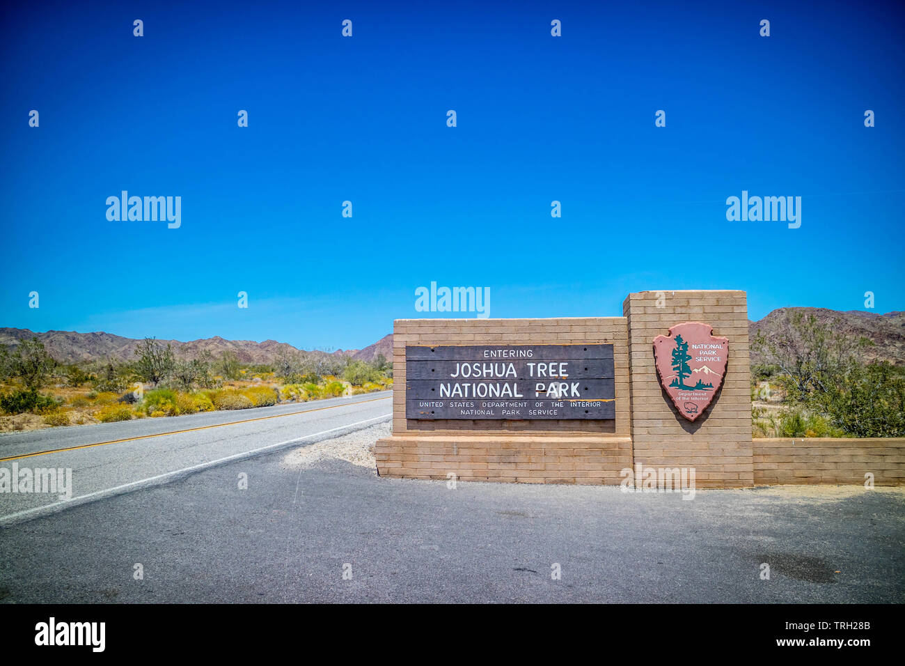 Joshua Tree NP, CA, USA April 21, 2017 A signboard at the entry point of preserve