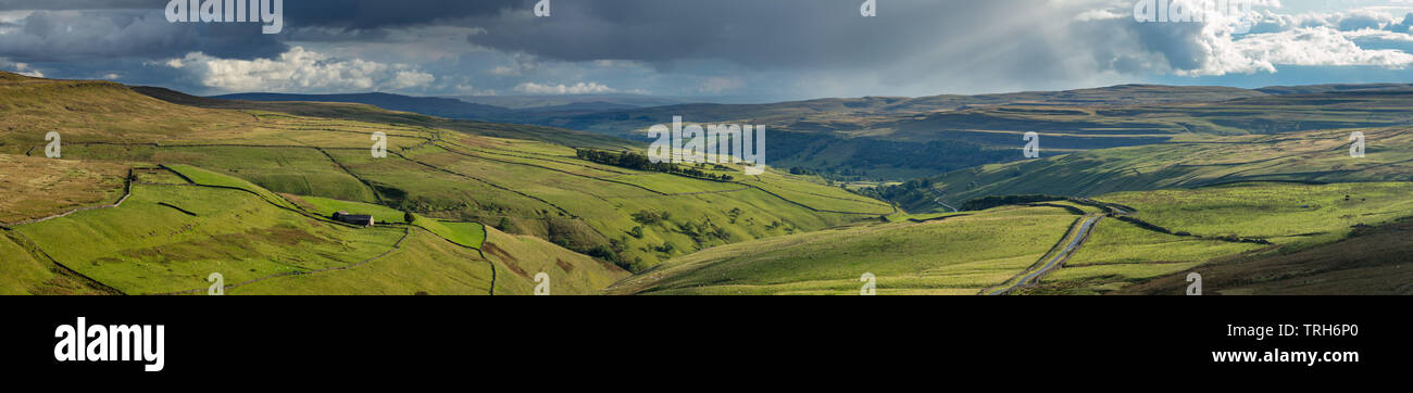 Hooksbank and Wharfedale, Kettlewell, Yorkshire Dales National Park, England, UK Stock Photo