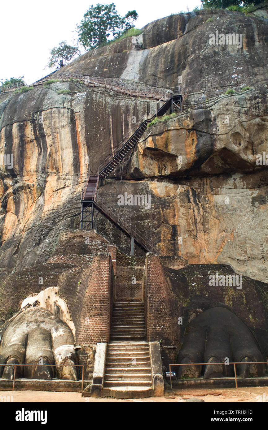 Entrance to the rock fortress of Sigiriya, a mound of rock made capital of Sri Lanka by King Kasyapa in the 4th century. Abandoned after the king's de Stock Photo