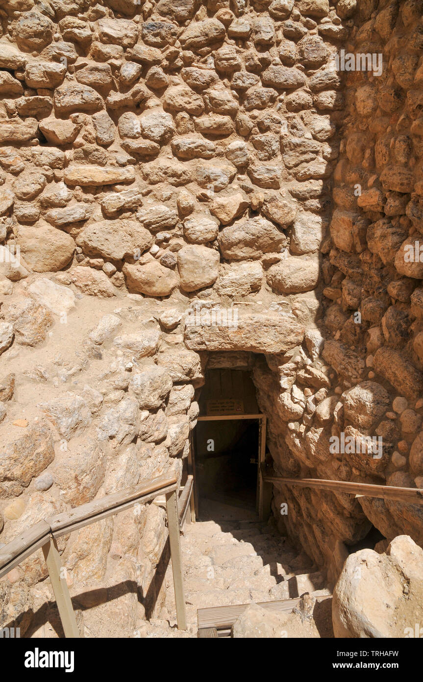 Israel, Negev, Tel Be'er Sheva believed to be the remains of the biblical town of Be'er Sheva. The water system collected flood water from the nearby Stock Photo