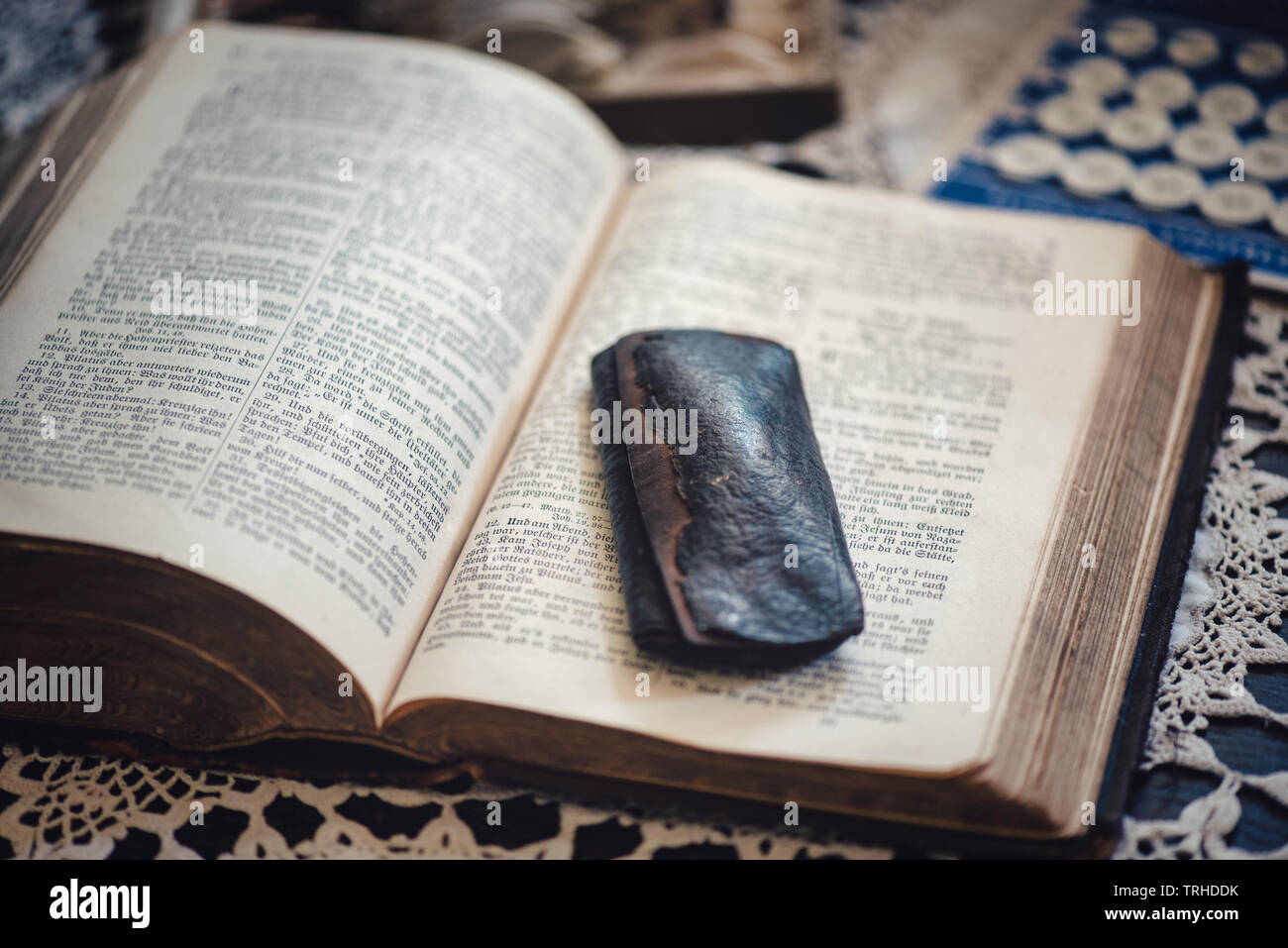 Antique Old Open Book Stock Photo - Alamy