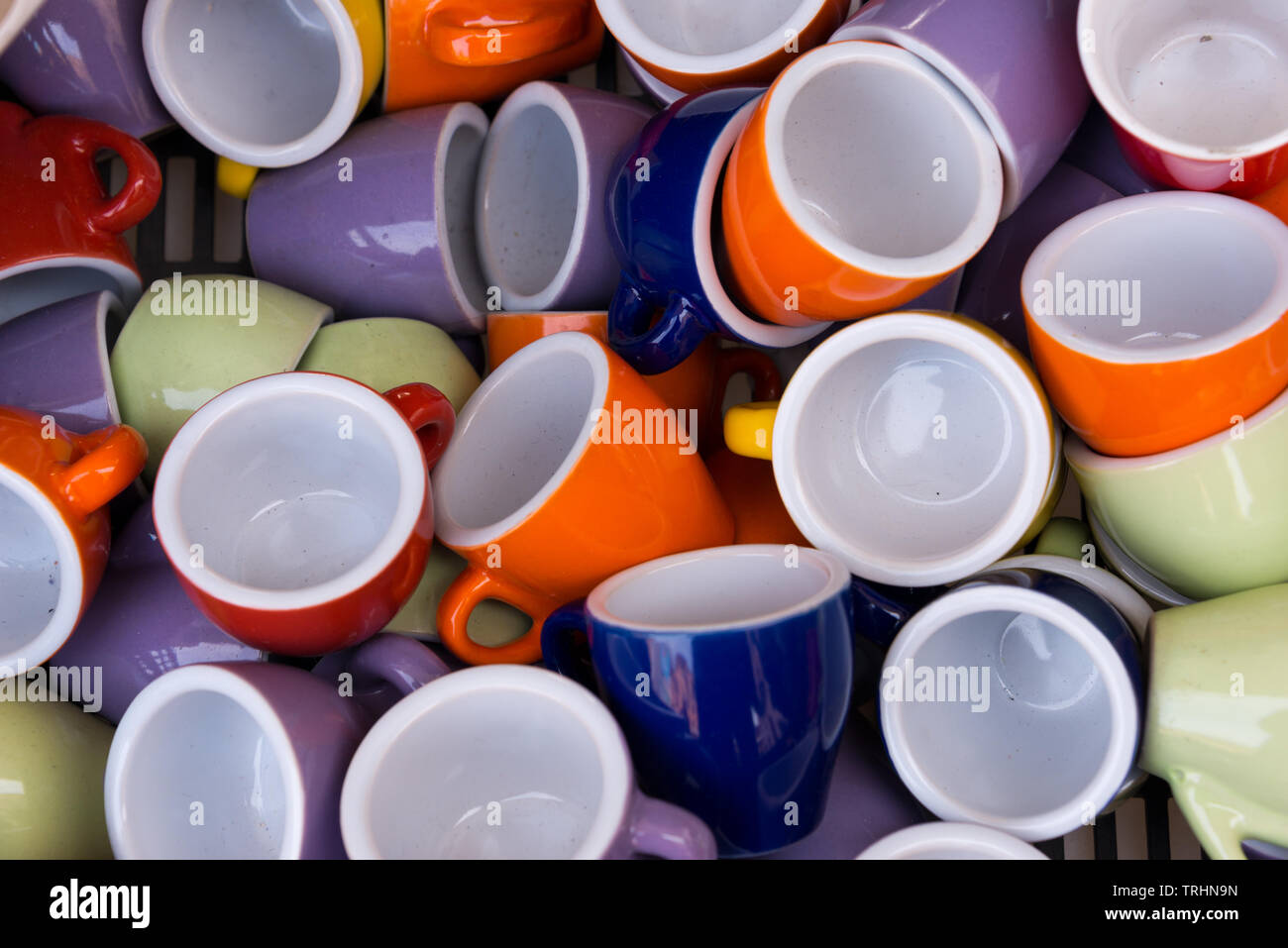 https://c8.alamy.com/comp/TRHN9N/colorful-espresso-cups-in-rome-italy-TRHN9N.jpg