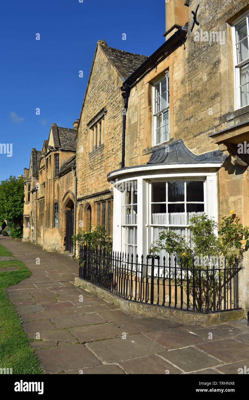 Houses, High Street, Chipping Campden, Glos, Cotswolds, UK Stock Photo