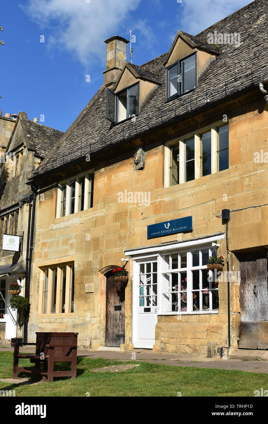 High Street, Chipping Campden, Glos, Cotswolds, UK Stock Photo - Alamy