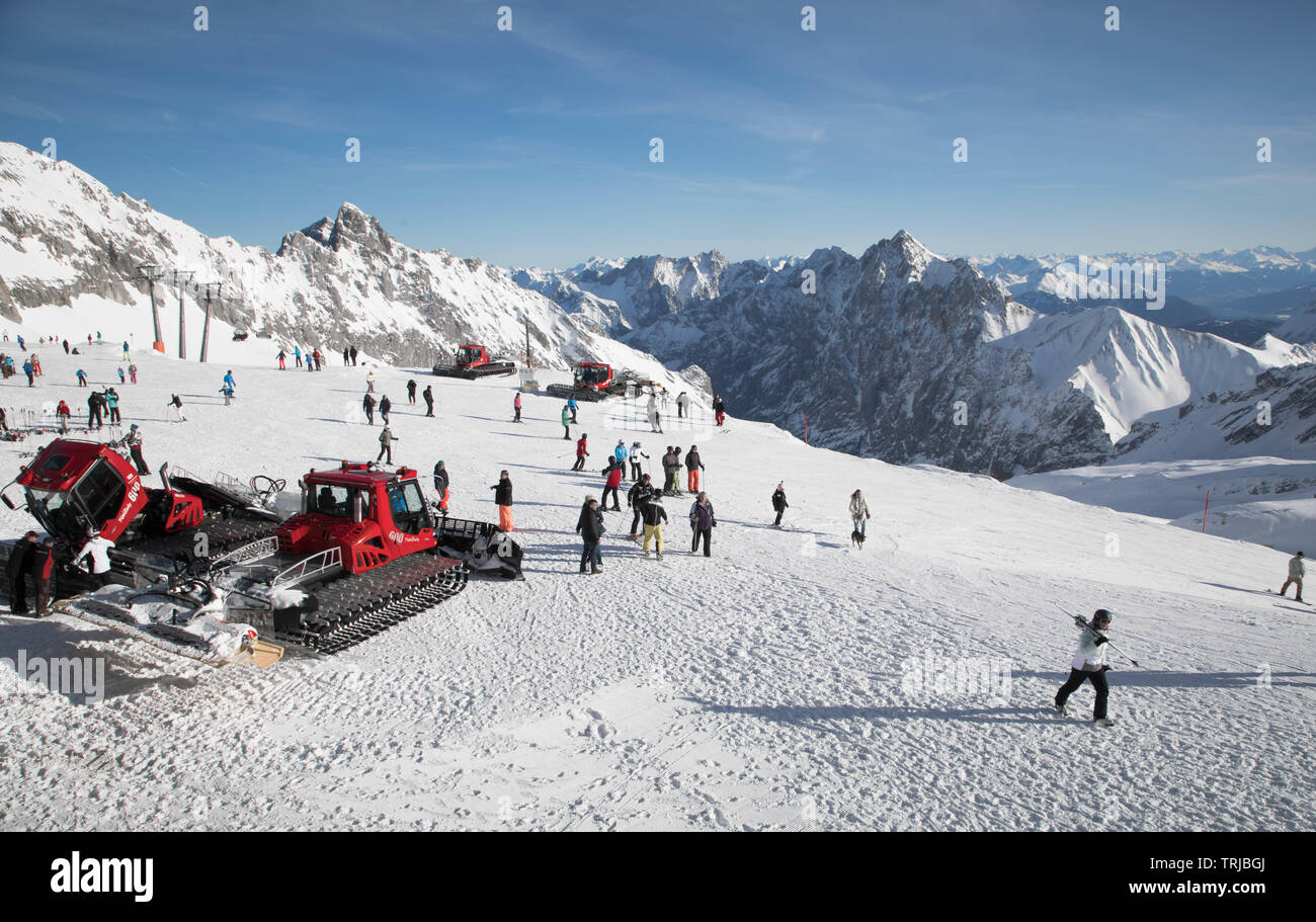 Germany s Most Beautiful Ski Resort Zugspitze Glacier Ski Resort 