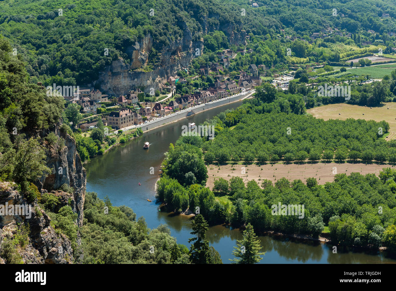 La Roque Gageac From Ch teau De Marqueyssac Dordogne Valley France 