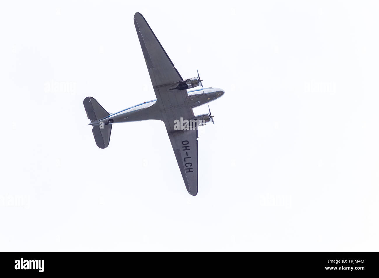 Single Dakota Heading to Normandy Overhead Southend Airport as Part of 75 year D-Day Anniversary Stock Photo