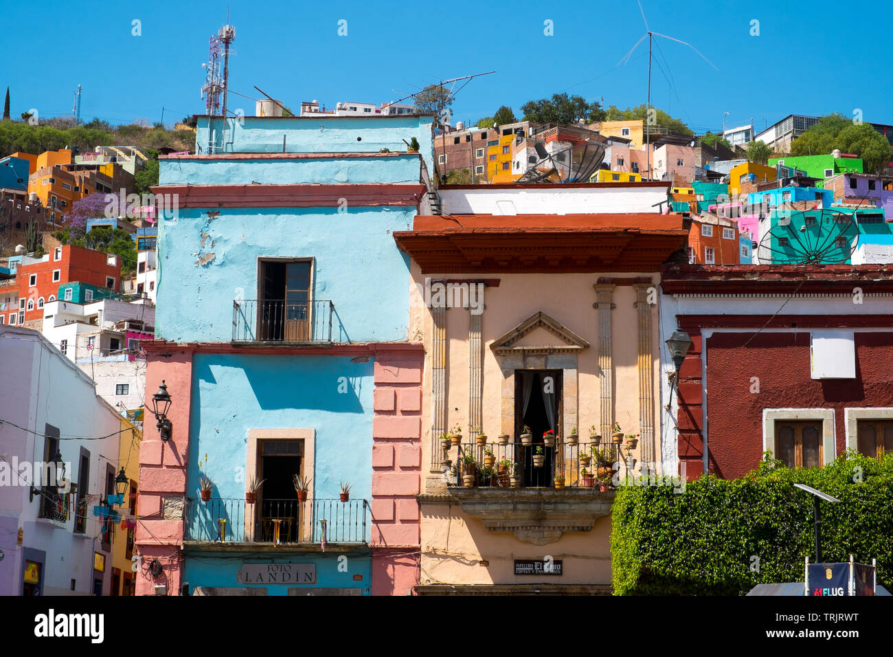 Colorful homes on a hillside in Guanajuato, Mexico Stock Photo