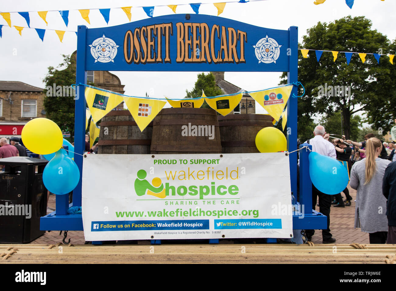 Beer cart hires stock photography and images Alamy