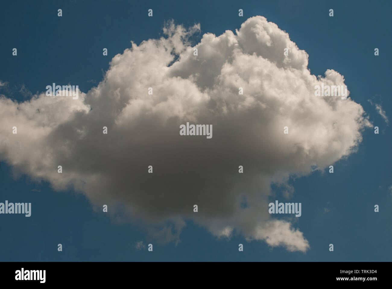 Dramatic sky with stormy clouds, Beautiful cloudy sky Stock Photo - Alamy