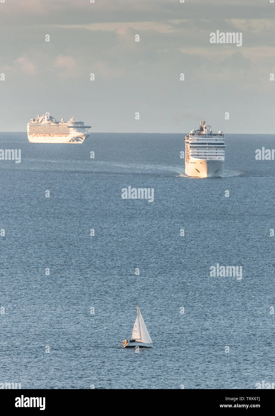Cruise liners hires stock photography and images Alamy