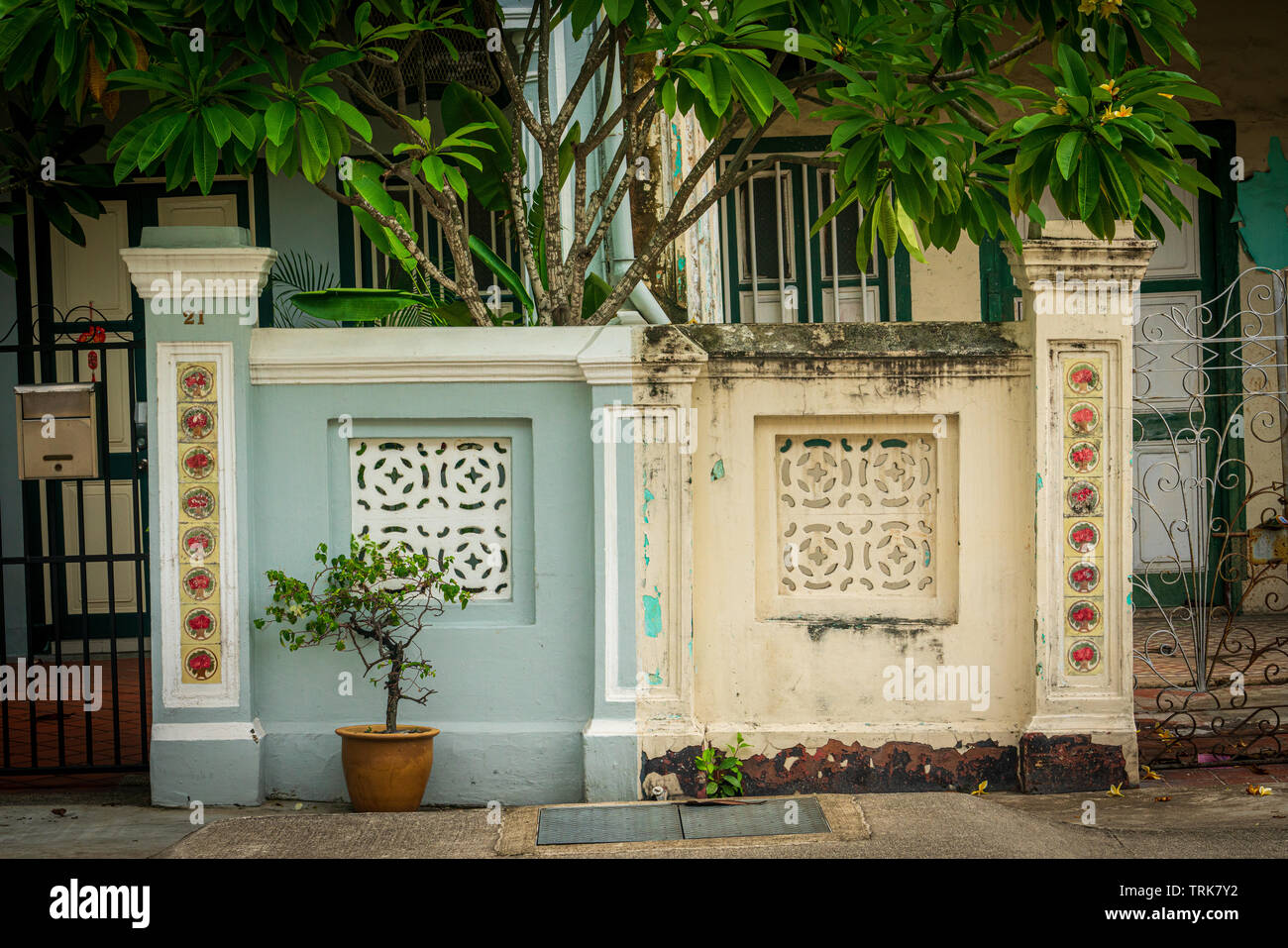 The Joo Chiat area of Singapore is well known for Peranakan style