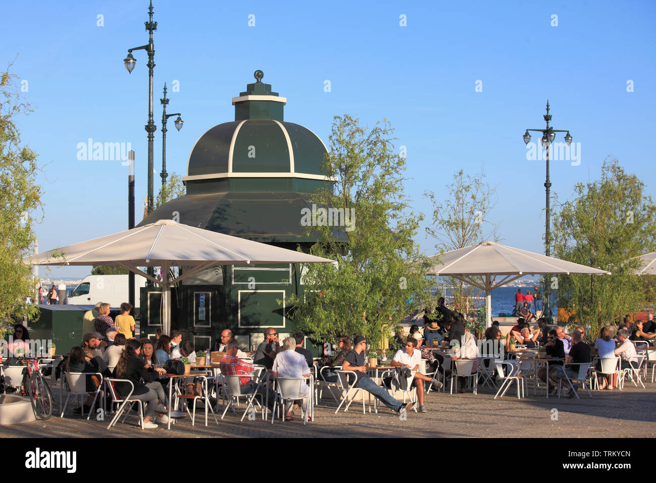 Portugal, Lisbon, Praca Europa, kiosk, cafe, people, Stock Photo