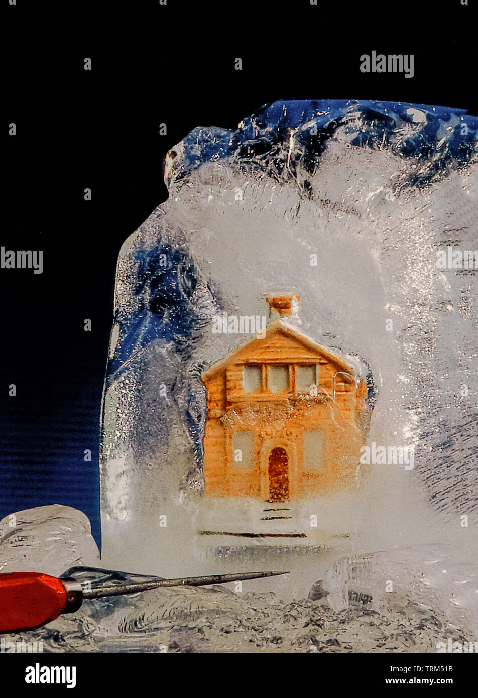 Ice chisel hi-res stock photography and images - Alamy