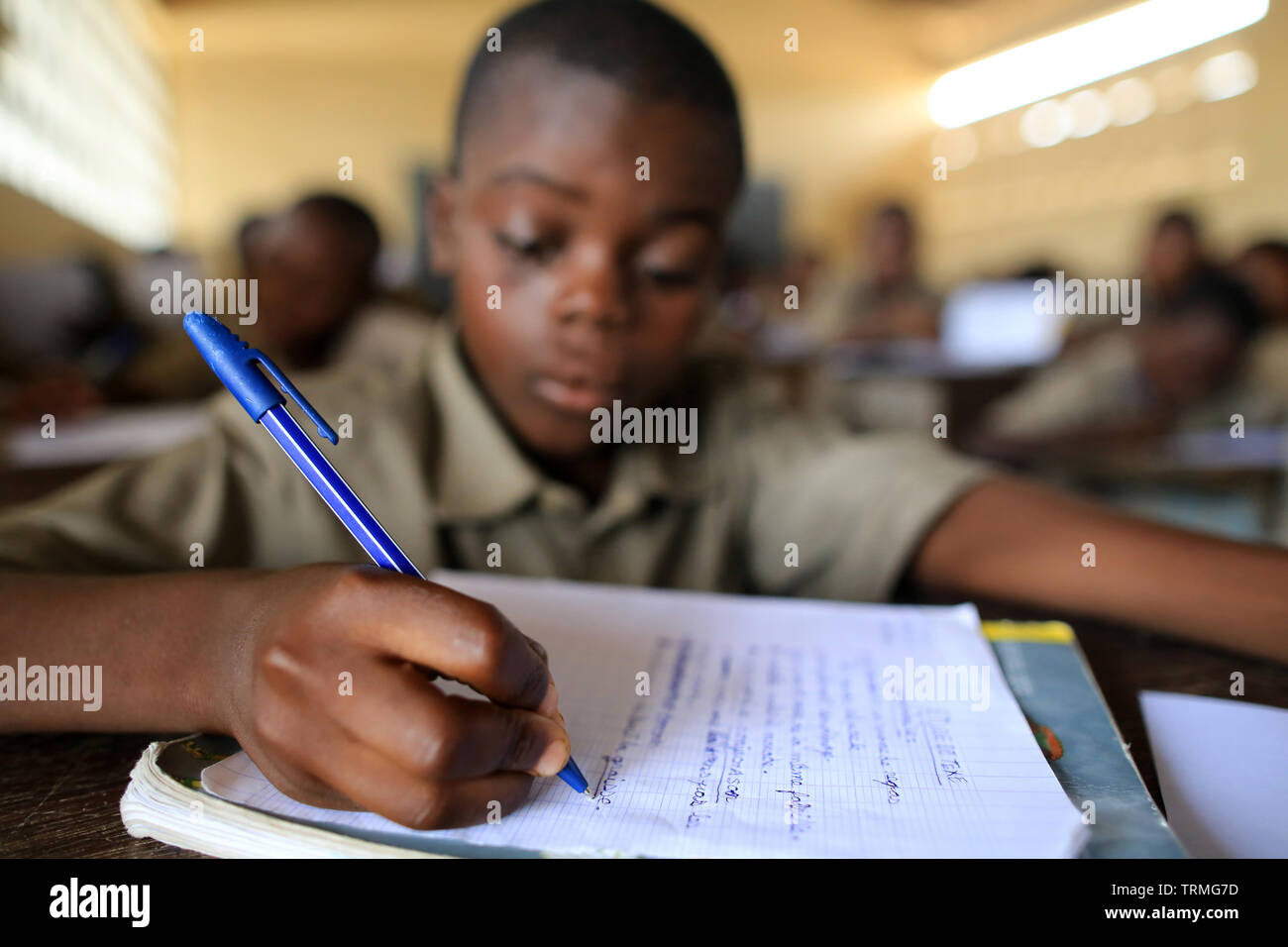 Cours De Francais Ecole Primaire D Adjalle Lome Togo Afrique De L Ouest Stock Photo Alamy