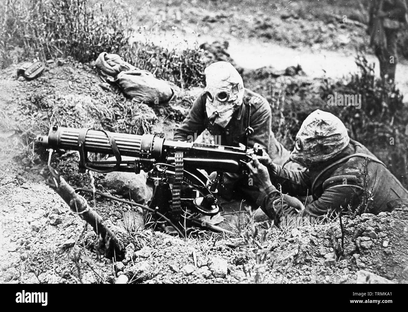 Gas masks, ww1 hi-res stock photography and images - Alamy