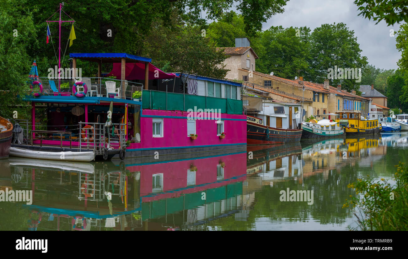 Boats in The ' Canal du Midi ' France Stock Photo