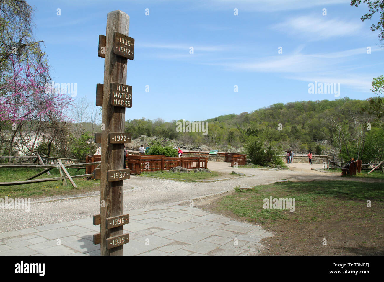 Historical marker in the Great Falls Park showing the level reached by