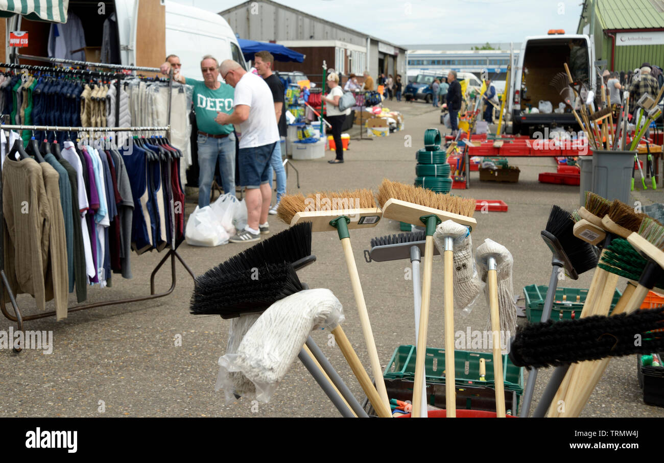 Yard Market at Cattle Market, Nottingham Stock Photo Alamy