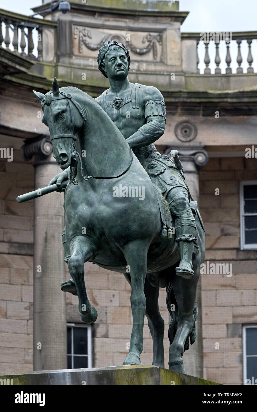 King charles ii statue hires stock photography and images Alamy