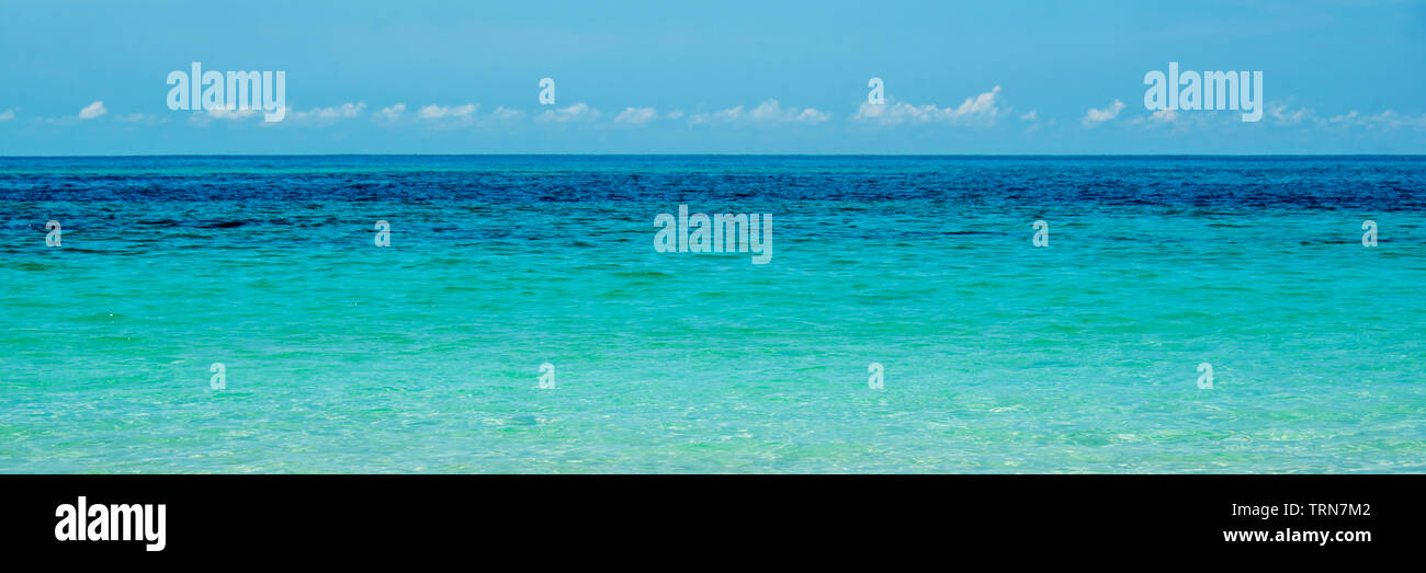 Blue lagoon turquoise water hi-res stock photography and images - Alamy